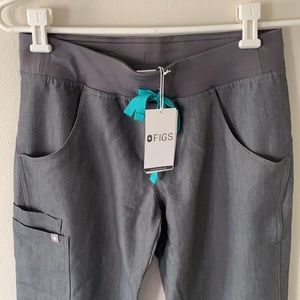 NWT FIGS Scrub Pant